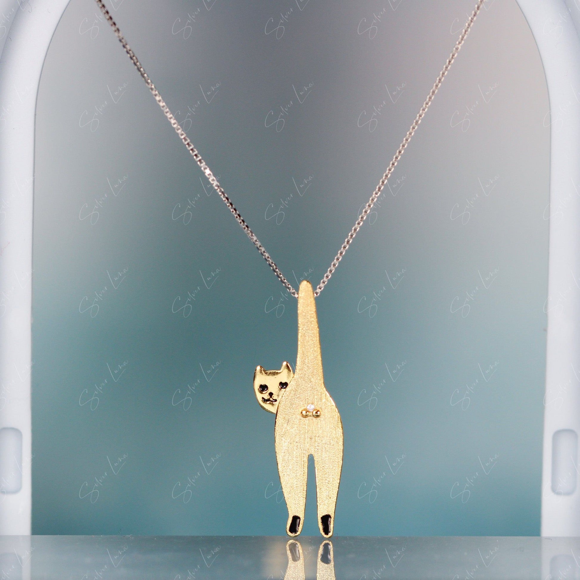 funny cat necklace