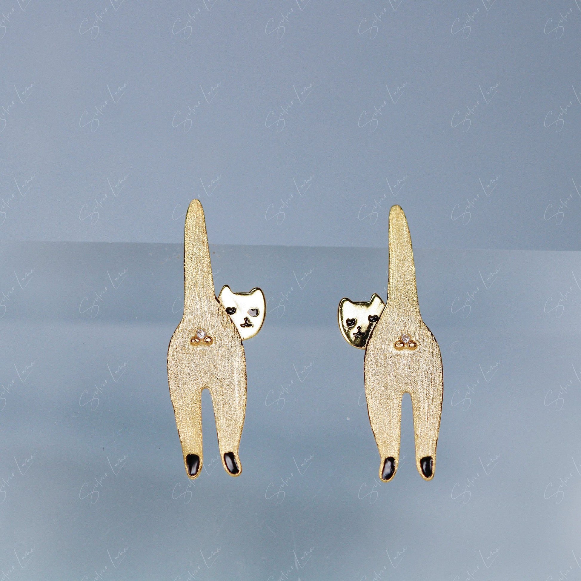 funny cat earrings