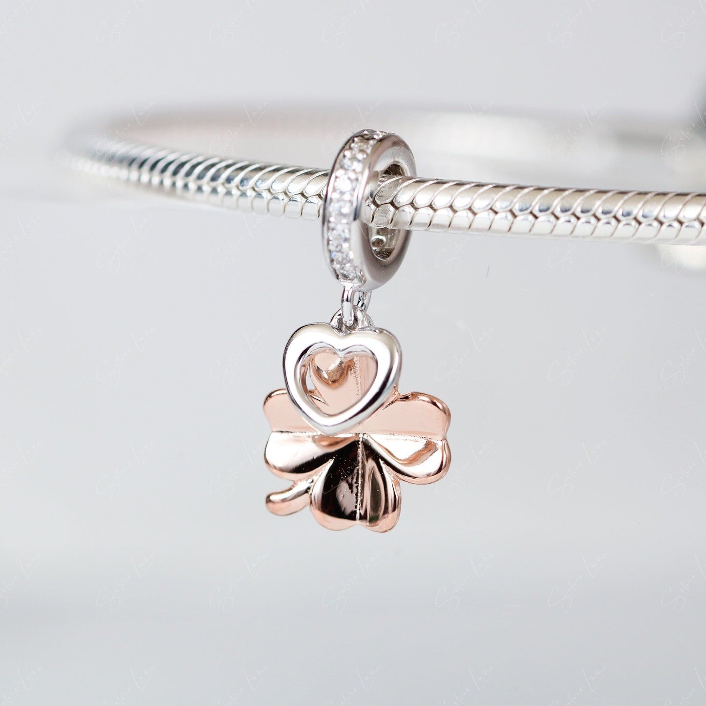 four leaf clover pendant charm