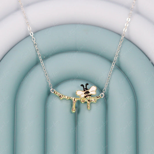 dipping honey bee pendant necklace