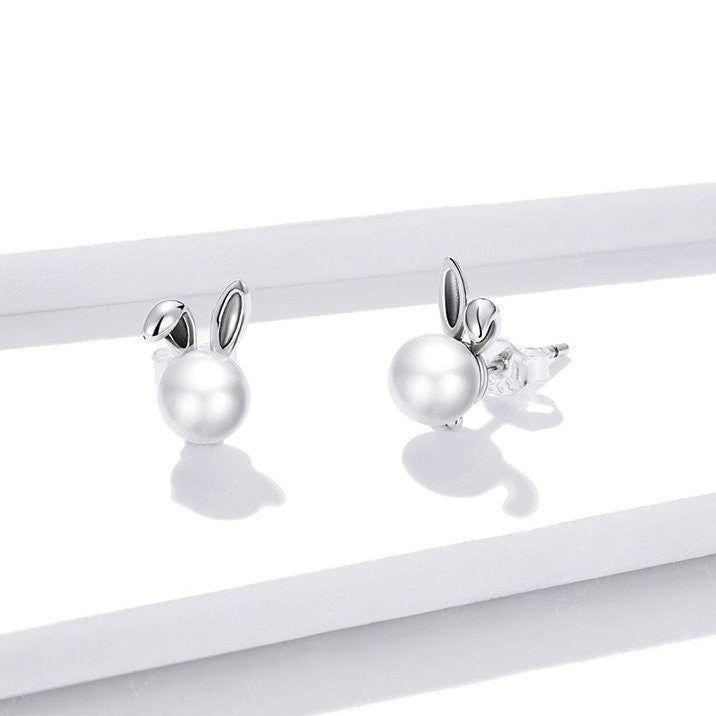 rabbit pearl stud earrings