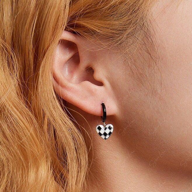 Love rhombic lattice hoop earrings