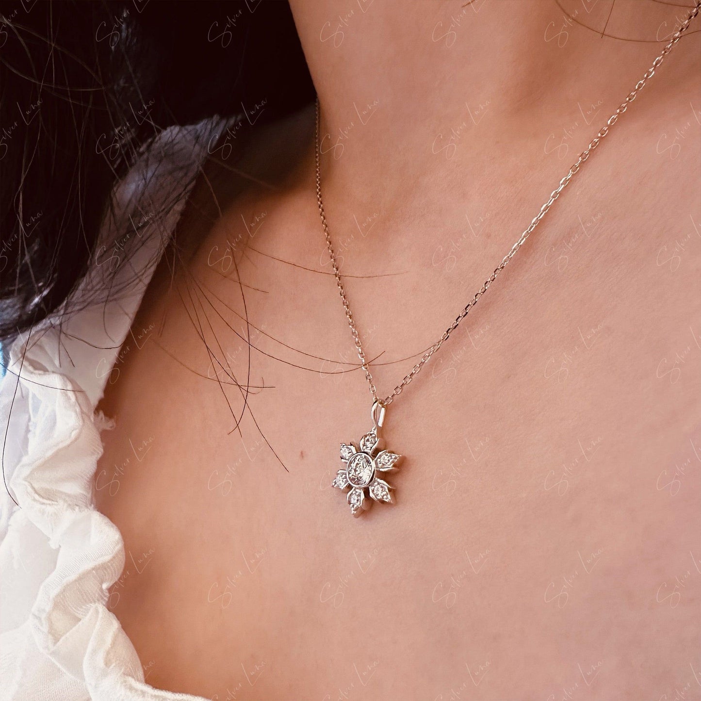 Moissanite snowflake pendant necklace