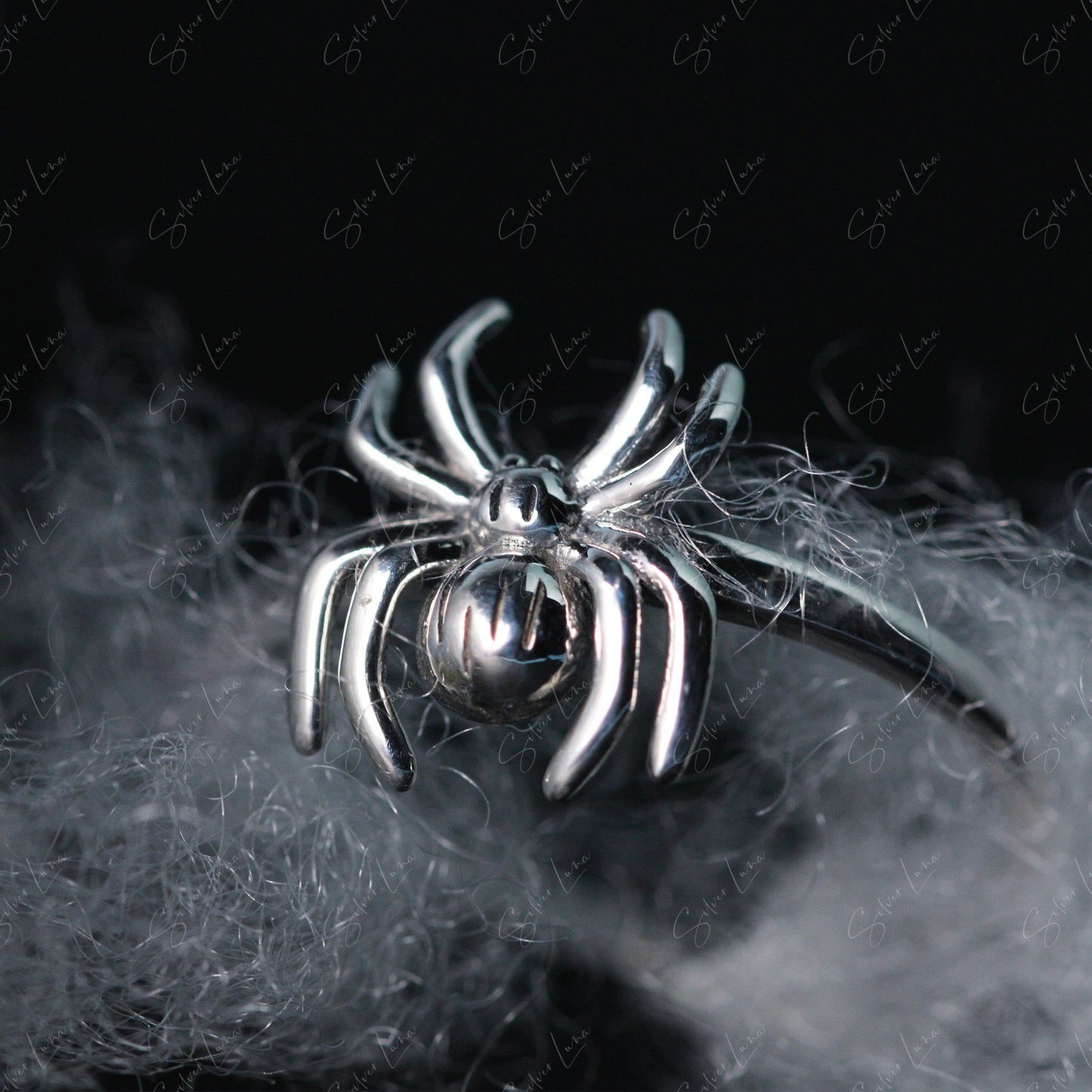 Spider open band ring