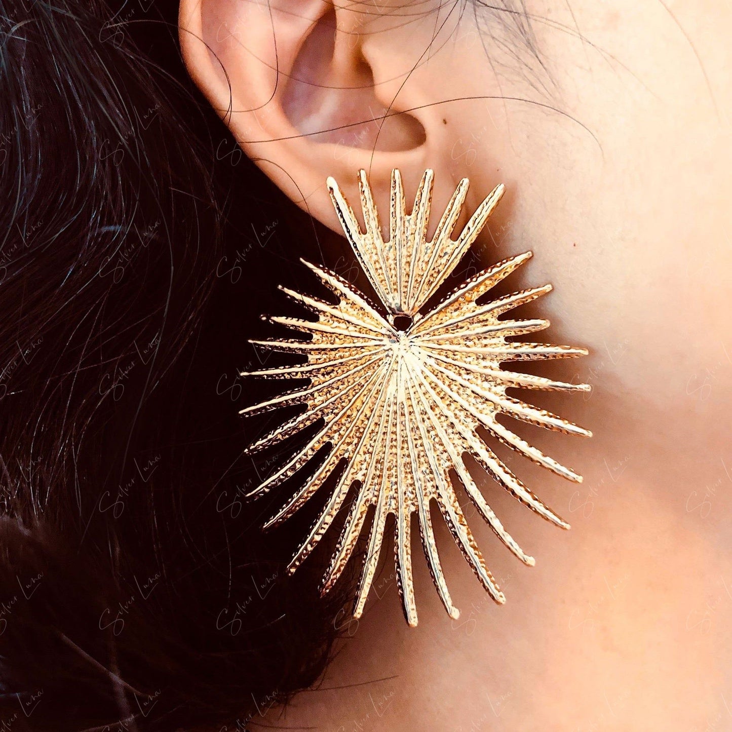 abstract sun ray fashion earrings